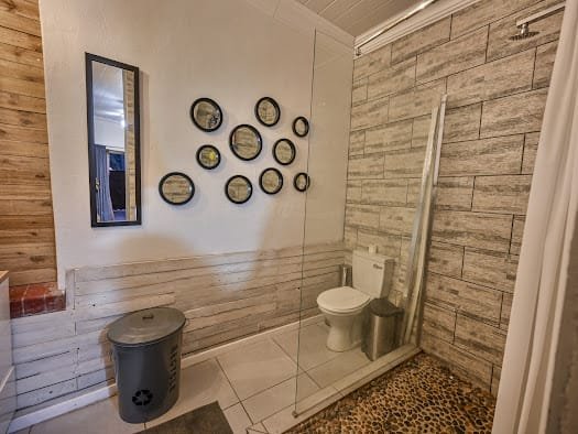 5 Bedroom Property for Sale in Waverley Free State